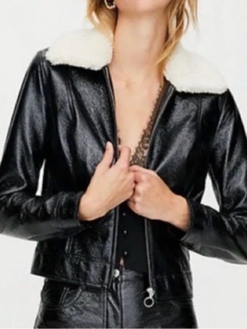 NWT Aritzia Wilfred Tempest Black Jacket